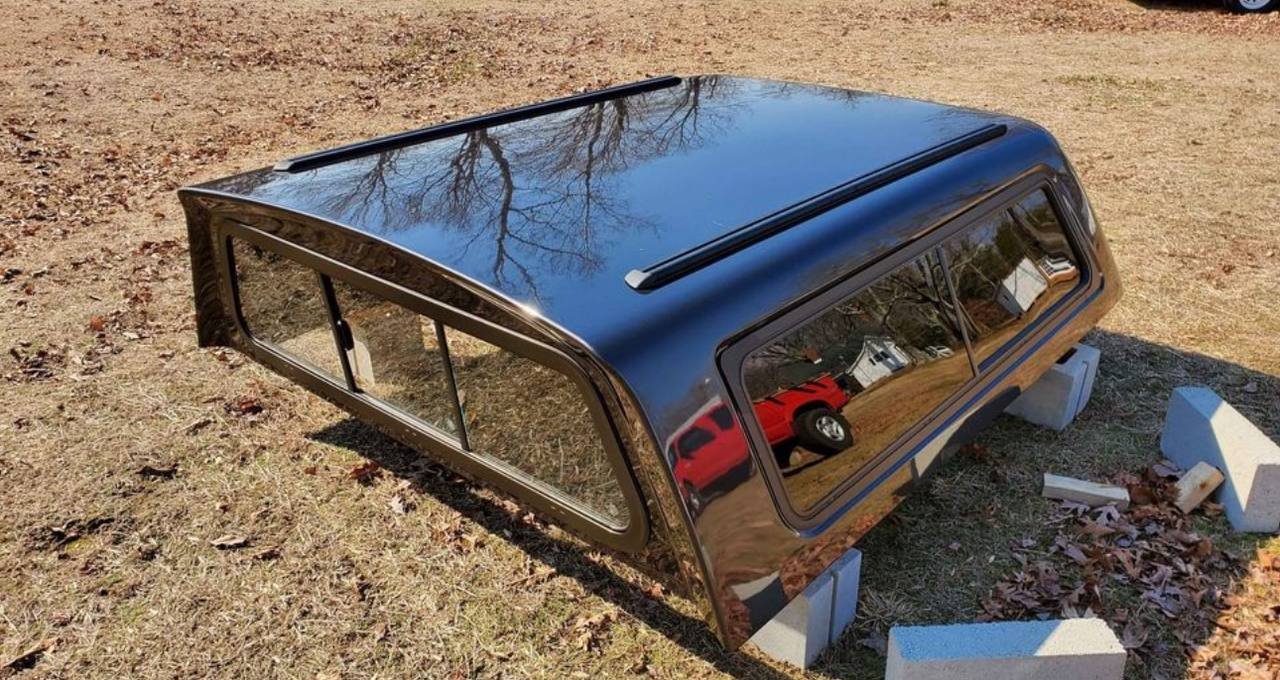2016–2022 Toyota Tacoma Camper Shell (6 ft Bed) view 4