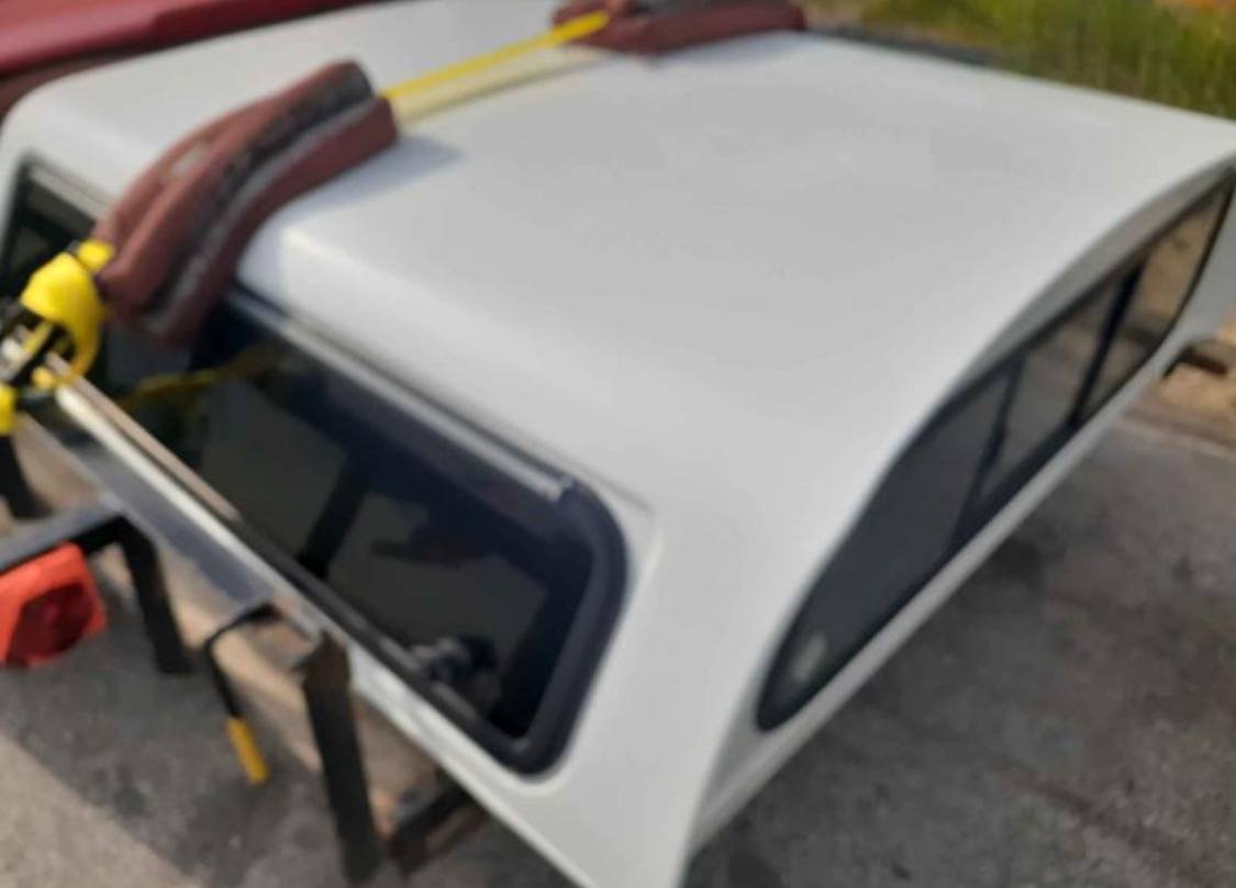 2016–2022 Toyota Tacoma Cap (Long Bed) view 3